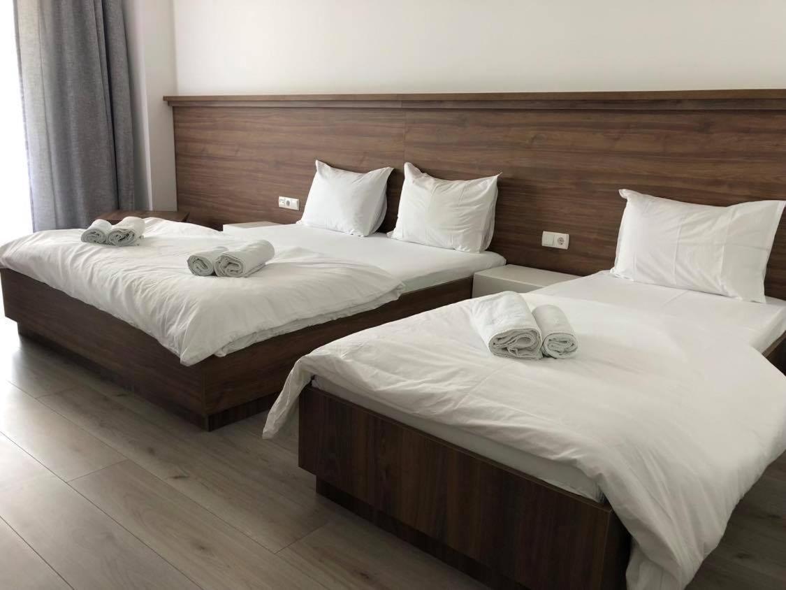Hotel Dardani Titova Mitrovica Buitenkant foto