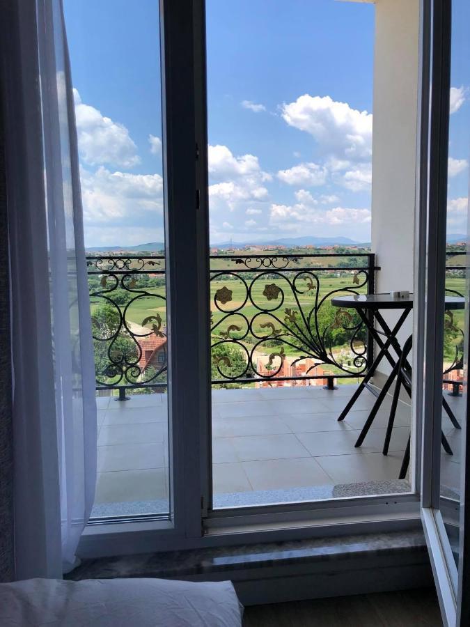 Hotel Dardani Titova Mitrovica Buitenkant foto