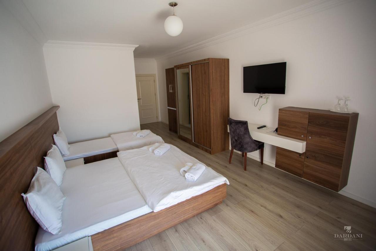 Hotel Dardani Titova Mitrovica Buitenkant foto