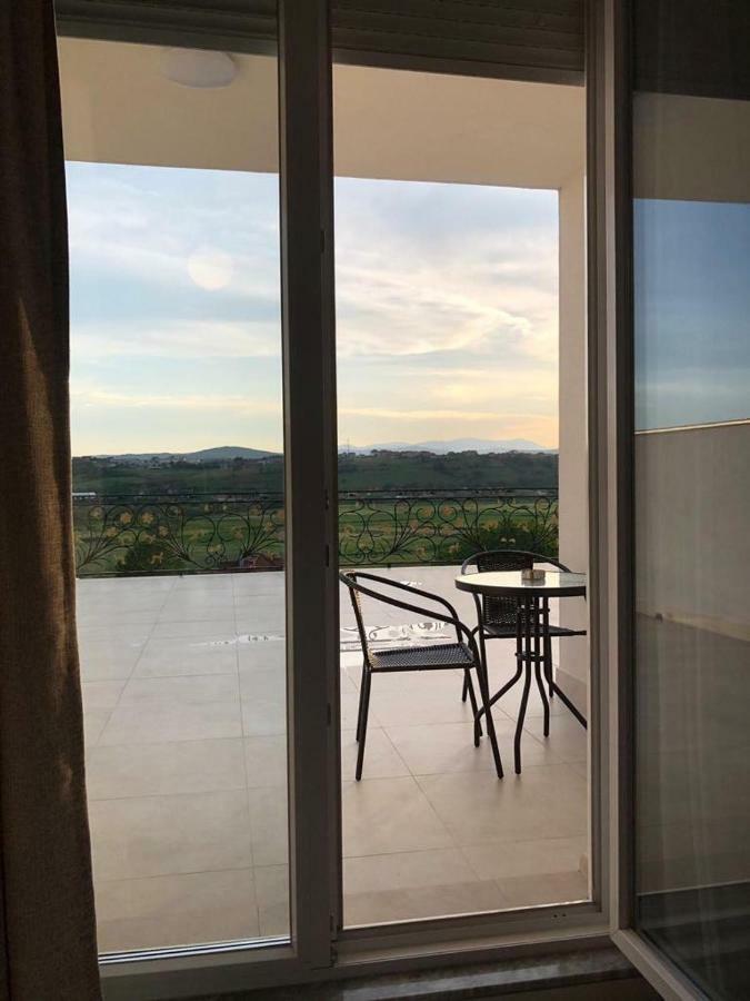 Hotel Dardani Titova Mitrovica Buitenkant foto